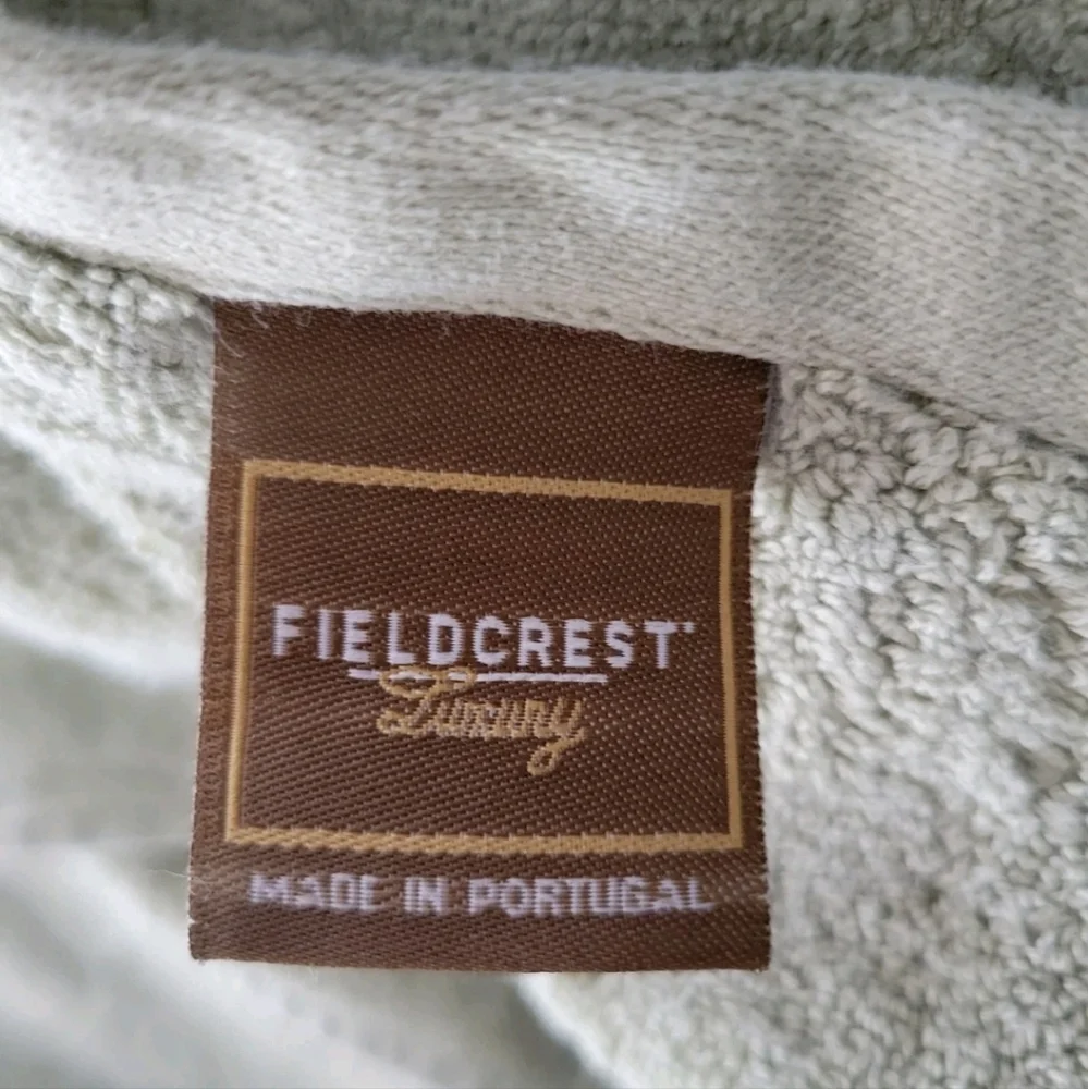Set 2 Vintage Fieldcrest Luxury Large Bath Towels Floral Sculpted Sage Mint Gree